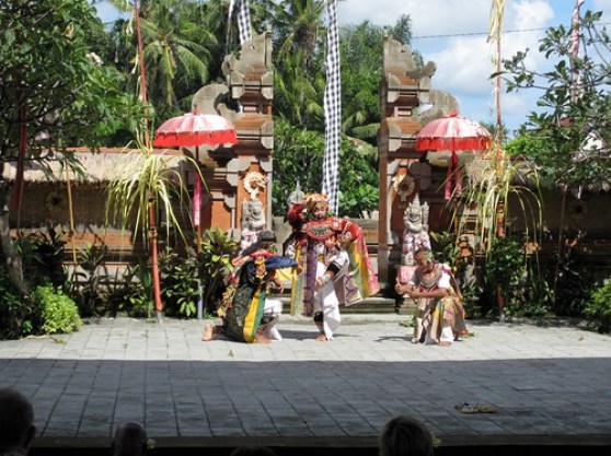 Traditional Balianese Dance 6