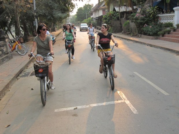 Bike City Tour - Luang Prabeng, Laos